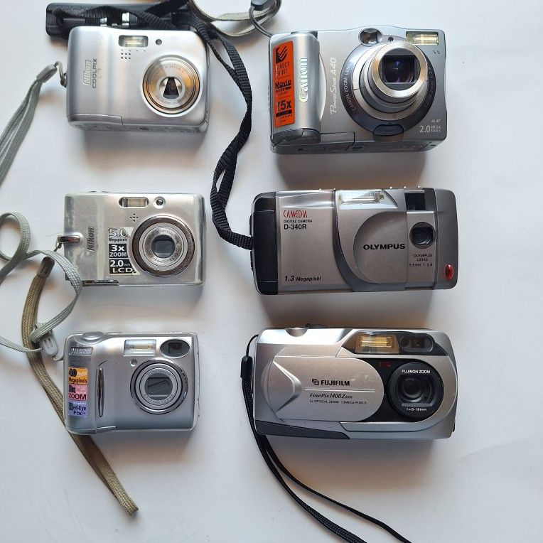 Vintage Digital Camera Lot of 6 – Nikon, Canon, Olympus, Fujifilm – For Parts/Repair