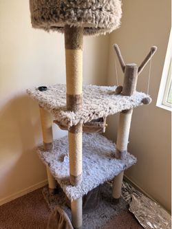 Free Cat tree