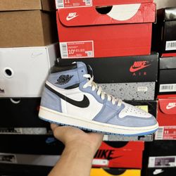 Jordan University Blue 1s size 9 USED