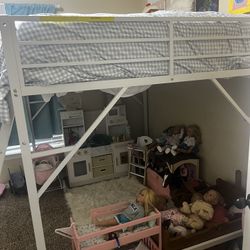 Queen Size Loft Bed With Mattress 
