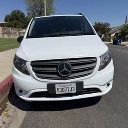 2021 Mercedes-Benz Metris
