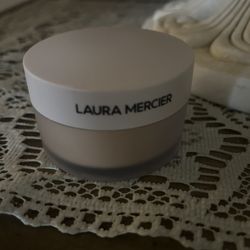 LAURA MERCIER TRANSLUCENT LOOSE POWDER