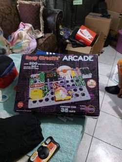 Un Game  Esta Muy Bonito Enbuenas Condisiones 