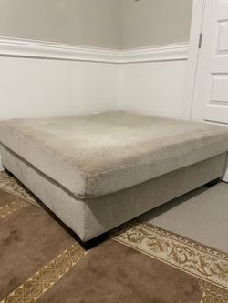 Large ottoman