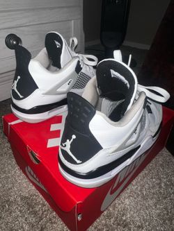 Travis Scott Jordan 1 and Jordan 4