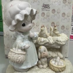 Precious Moments Figures 