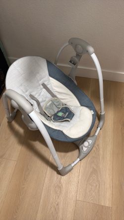 Baby rocking chair