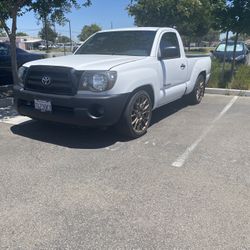 Toyota Tacoma 