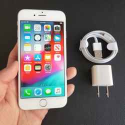 iPhone 6 - UNLOCKED - Like New  