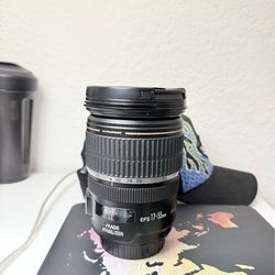 Canon EF-S 17-55mm f/2.8 is USM Lens