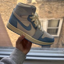 Wmns Air Jordan 1 High Zoom Comfort 2 'University Blue'