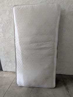 Twin mattress