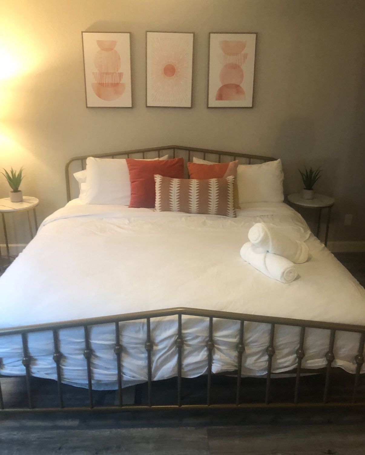 King Bed (mattress & Frame)