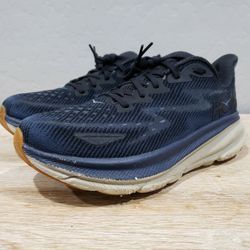 HOKA ONE ONE Men’s Clifton 9 Running Shoes (9.5D) Navy Blue w/ Gum Sole