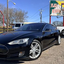 2015 Tesla Model S