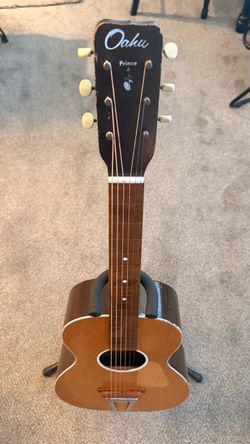 1940s Oahu Prince parlor acoustic