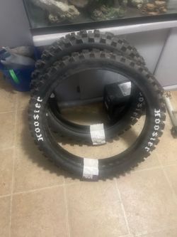 Hoosier dirt bike tiers