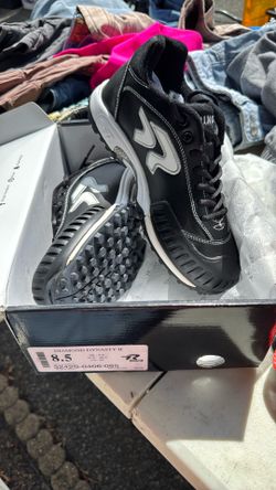 Ring or Diamond Dynasty II size 8.5 women’s