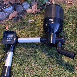 hygger LCD Control Automatic Pond Fish Feeder, Capacity 5.5L koi