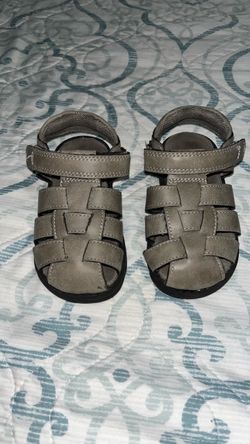 Toddler shoes
