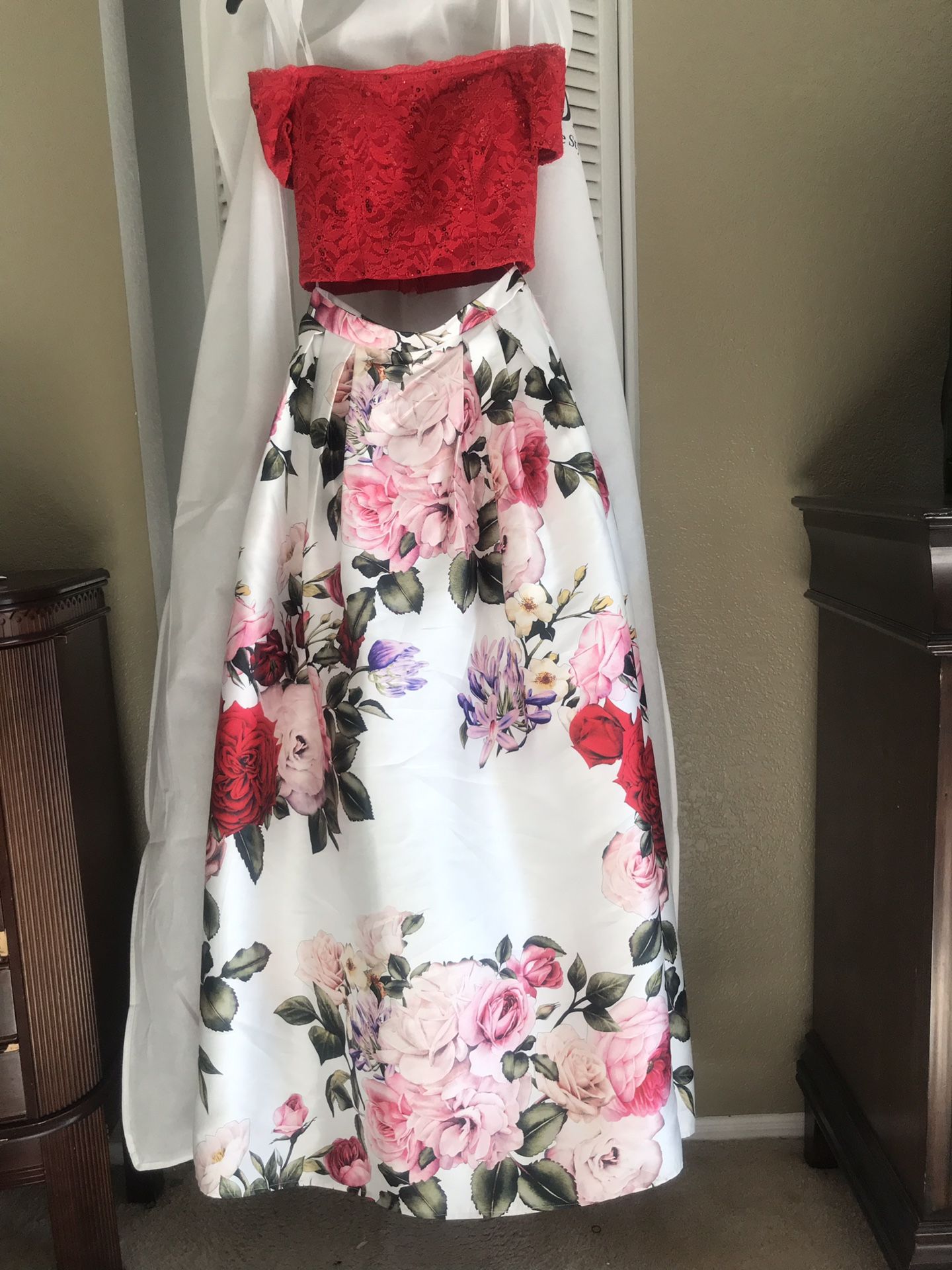 2 Piece/ Long/ Off the Shoulders/ Formal Dress
