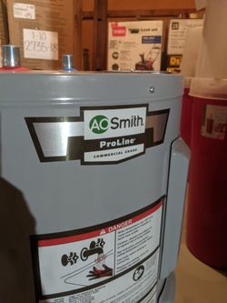 A.O. Smith ProLine 28-gallon Electric Water Heater Low Boy Model ENLB-30  for Sale in Garland, TX - OfferUp