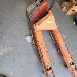 Free Pallet Jacks Brake Rotors And Brackets Also.