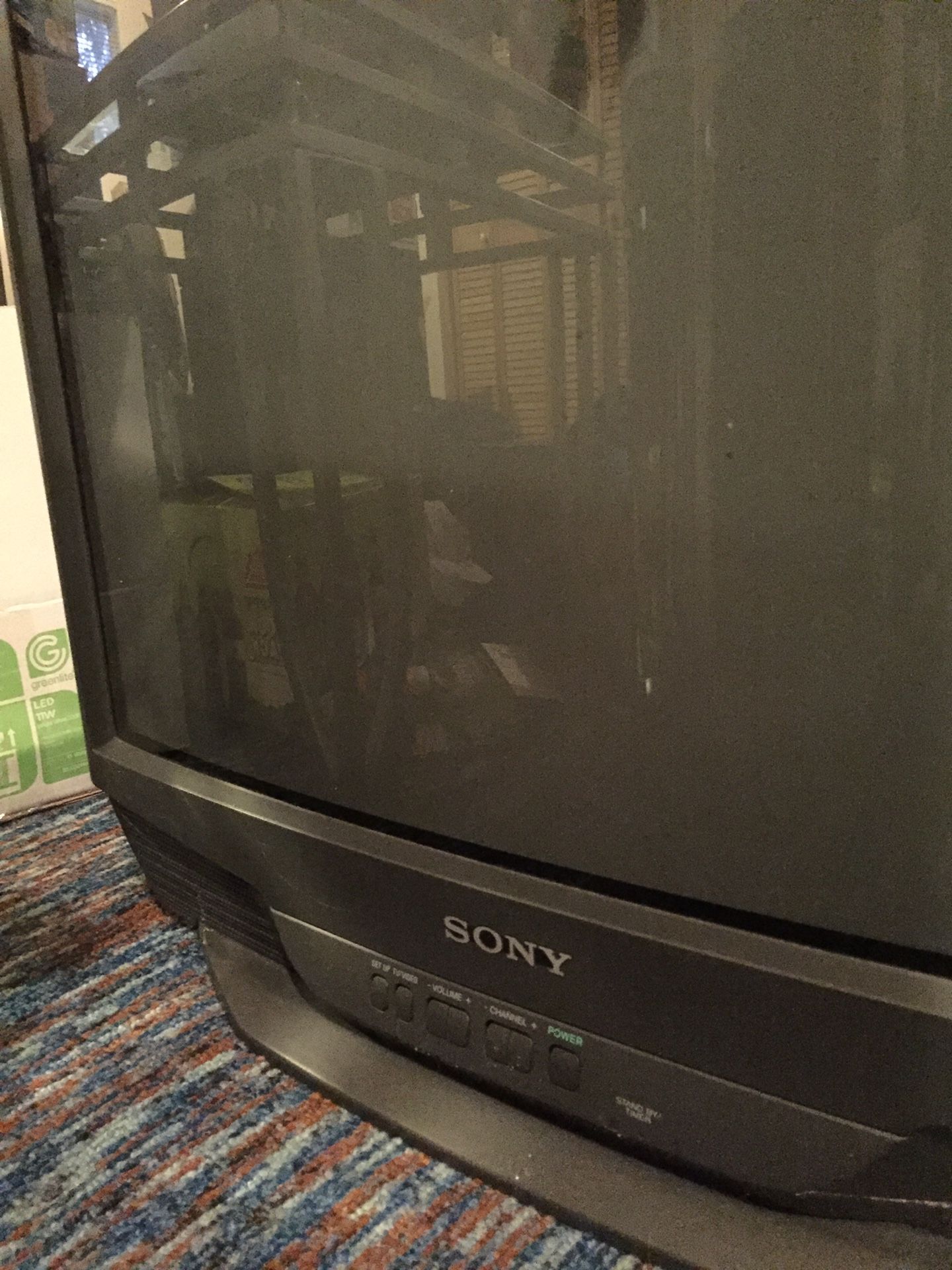 Sony trinitron 27 inch tv for Sale in Bellevue, WA OfferUp