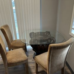 Beautiful Dining Set For $200 