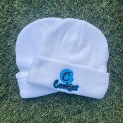 White cookies beanie