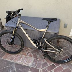 Giant Trance X. 