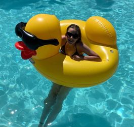 Pool Floating 
