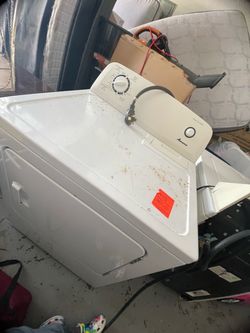 Amana Electric Dryer and washer White