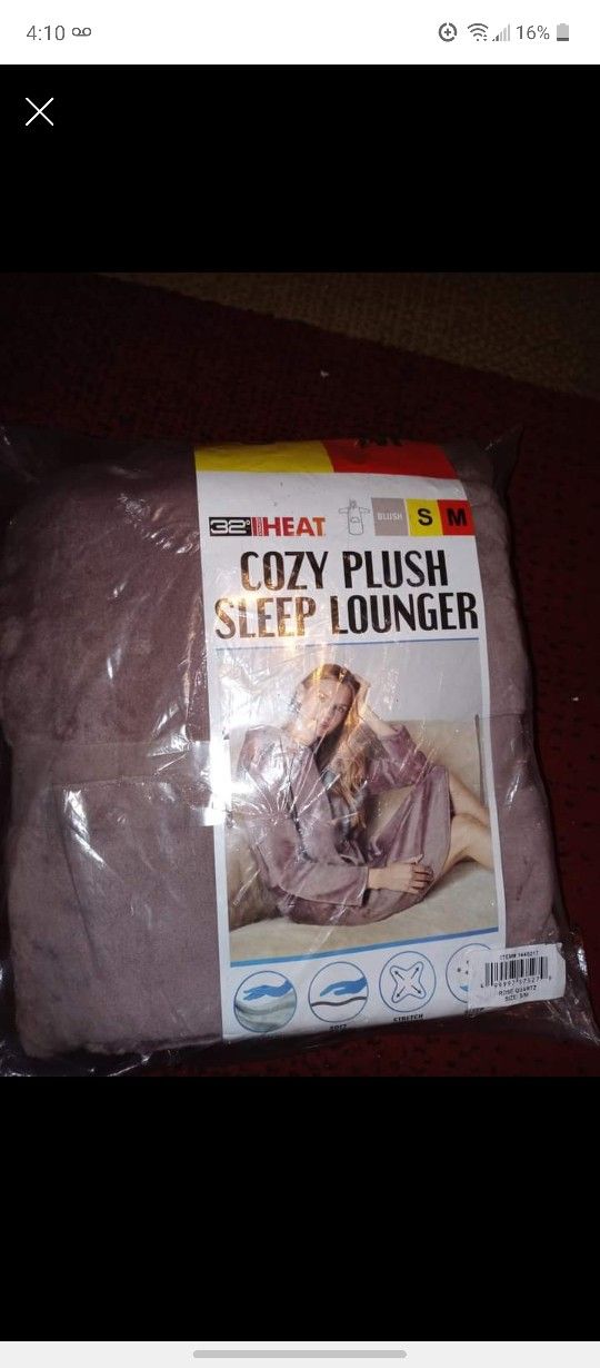 Cozy Plush Sleep Lounger