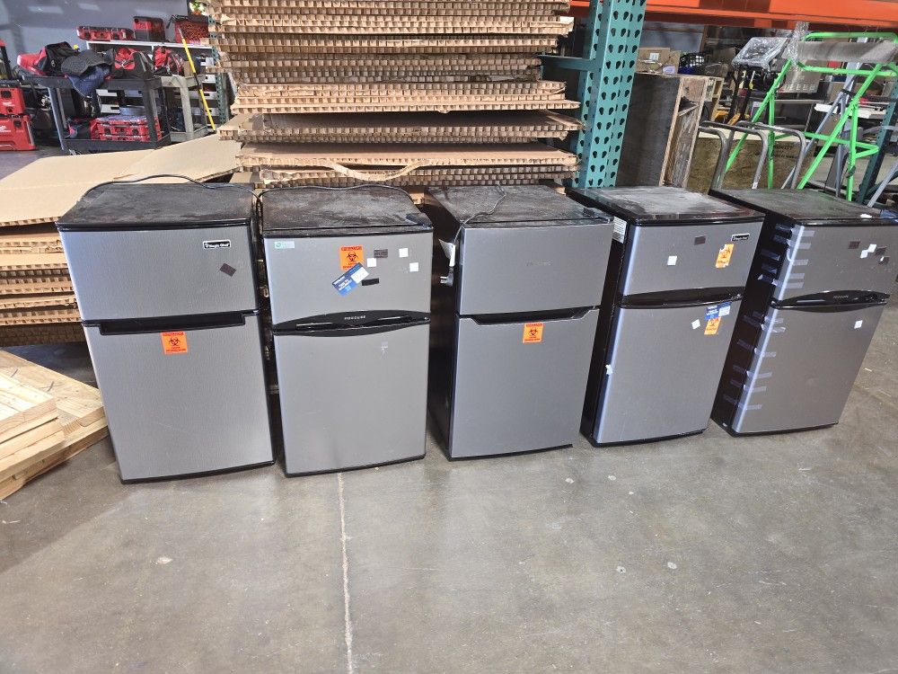 Mini Refrigerator's