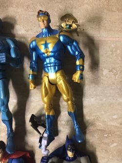 DC UNIVERSE CLASSICS LOT BATMAN SUPERMAN SUPER FRIENDS BLUE BEETLE