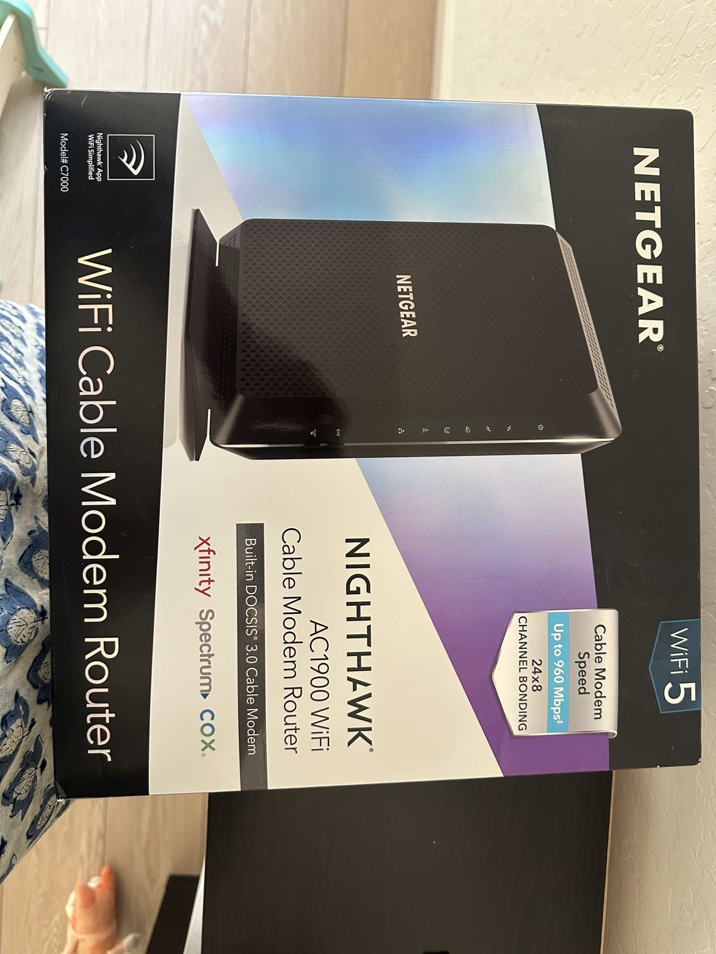 NETGEAR Nighthawk AC1900 WiFi Cable Modem Router – Barely Used!