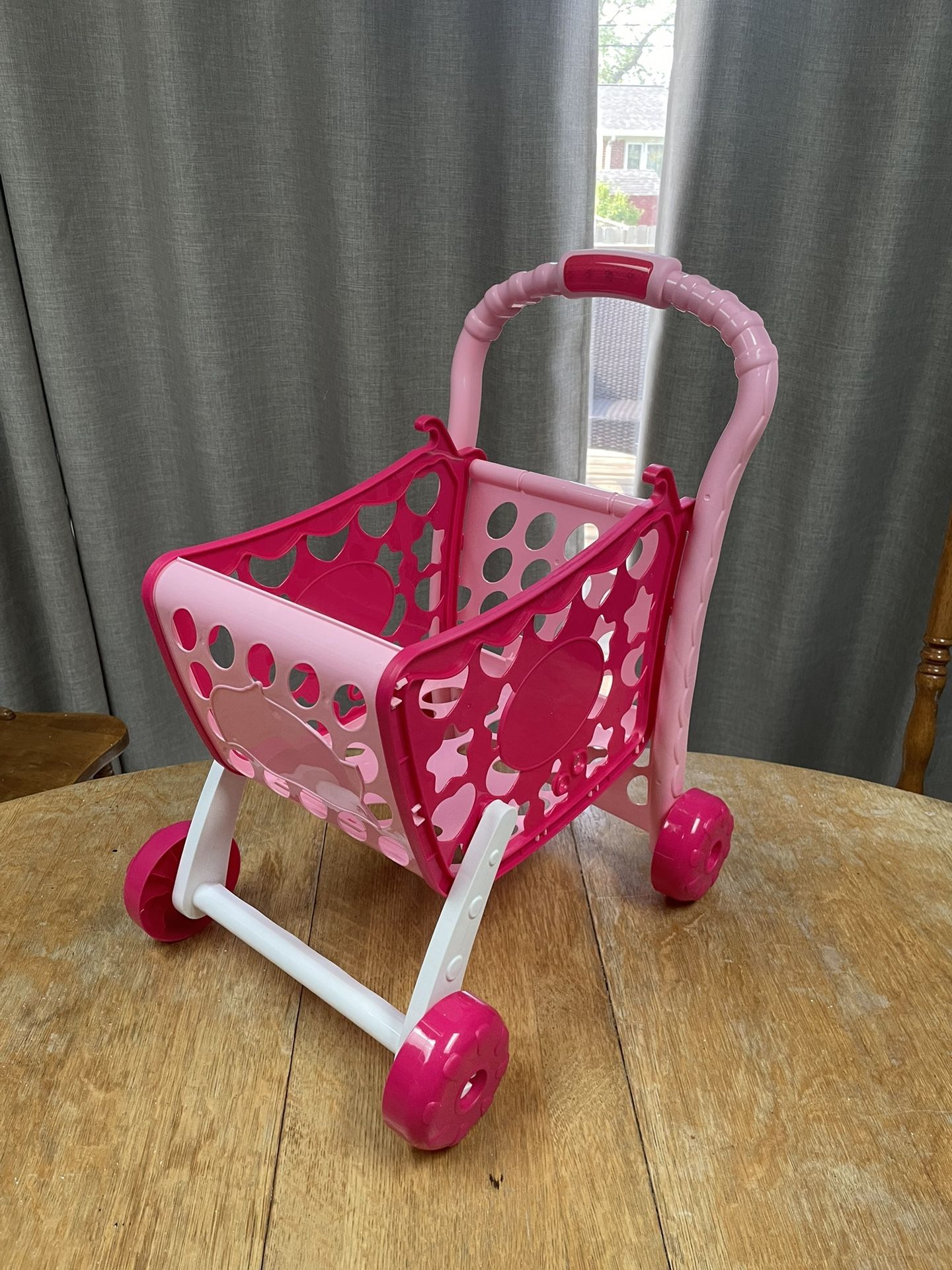 New Kids’ Musical/Light Up Shopping Cart