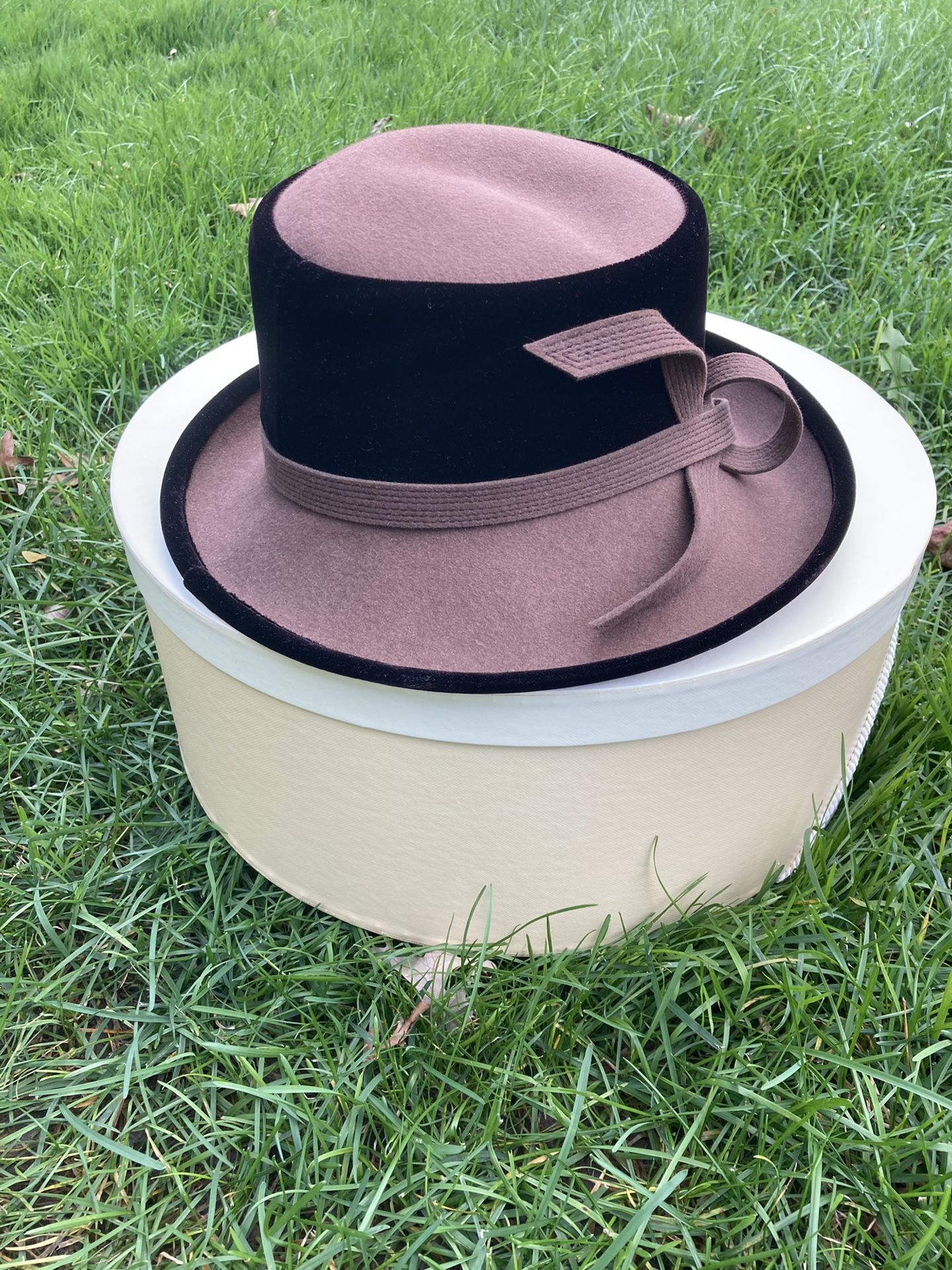 Marzi Firenze for Neiman Marcus Hat Brown MARZI X NEIMAN MARCUS Brown Rabbit Fur Beret Made in Italy  main image 2