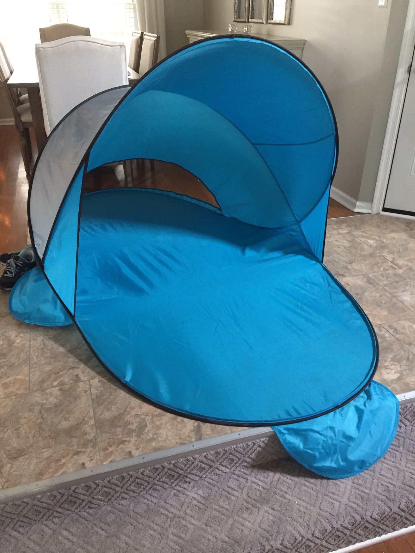 Wind tent, like new