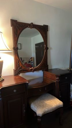 Cherry wood Vanity With bench