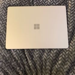 Surface Laptop 7 