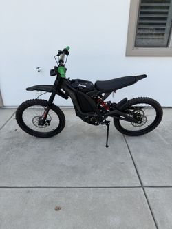 Surron Dirt Bike