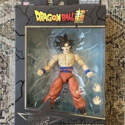 Dragon Stars Ultra Instinct Goku
