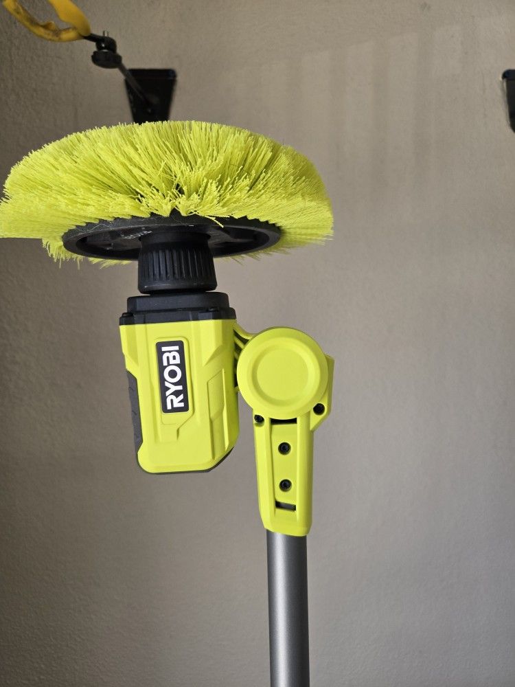 Ryobi Telescoping Power Scrubber