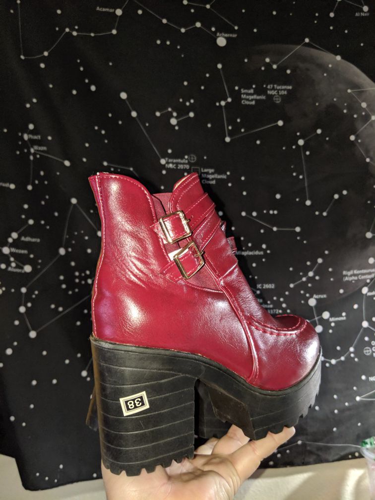 Red Boots Size 7