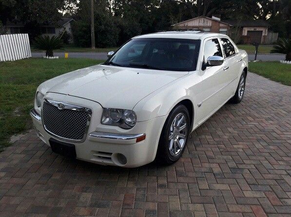 For 2006 Chrysler 300 No Mechanical Issues Please Email For 2006 Chrysler 300 No Mechanical Issues Please Email Me Marthaabyrne Gmail Com