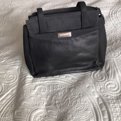 HUSH PUPPIES BLACK PURSE with Pockets & Dividers