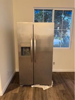 Frigidaire Refrigerator