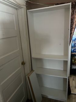 White ilea shelf
